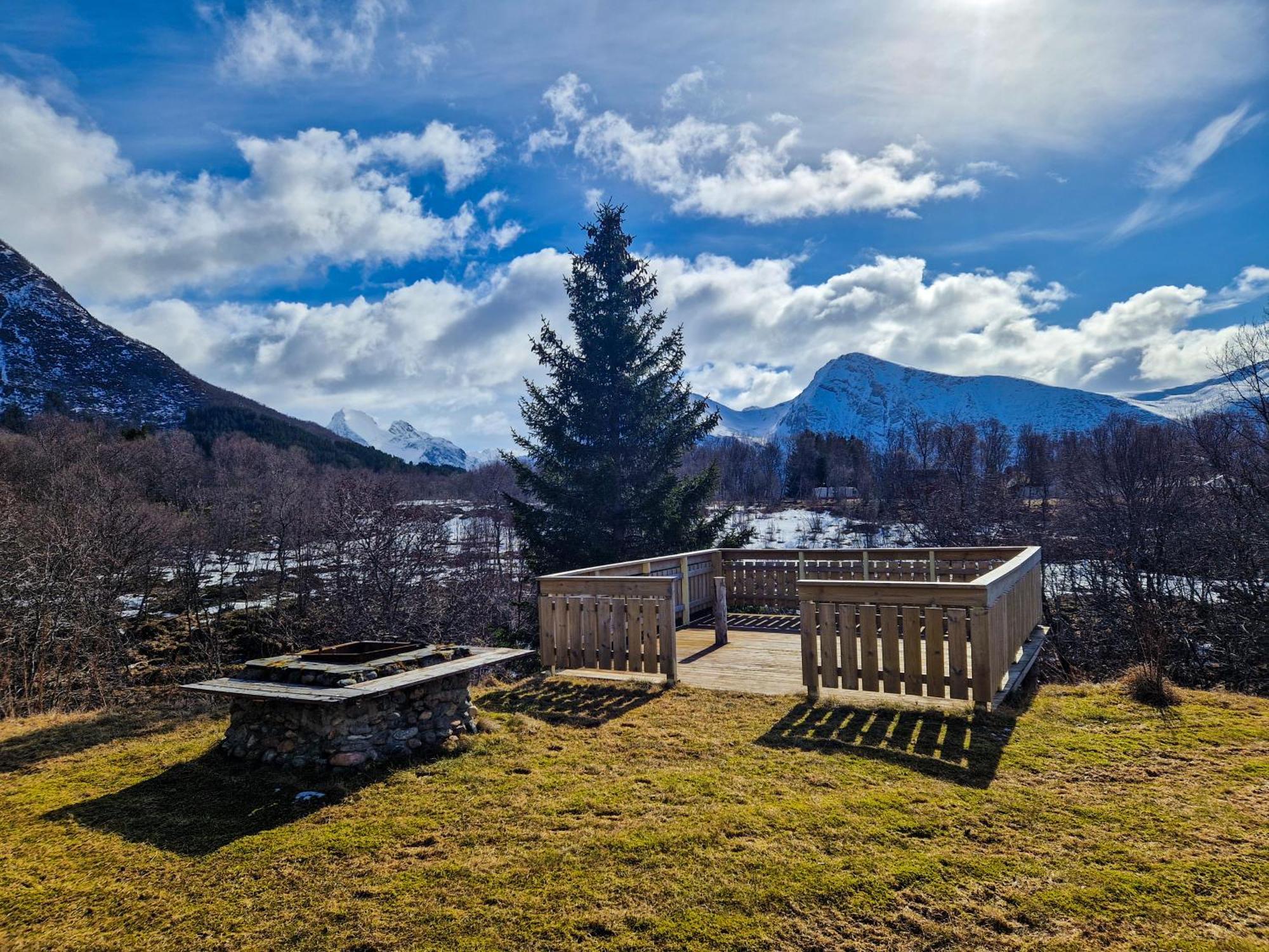 Happy Camper Living Hotell Sortland Eksteriør bilde